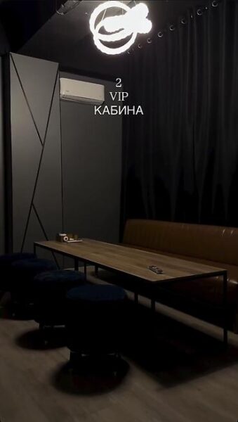 Действующее караоке-заведение в центре Бишкека